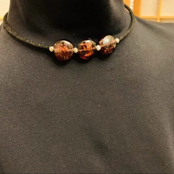 NECKLACE & BRACELET SET - Picture 4 of 6